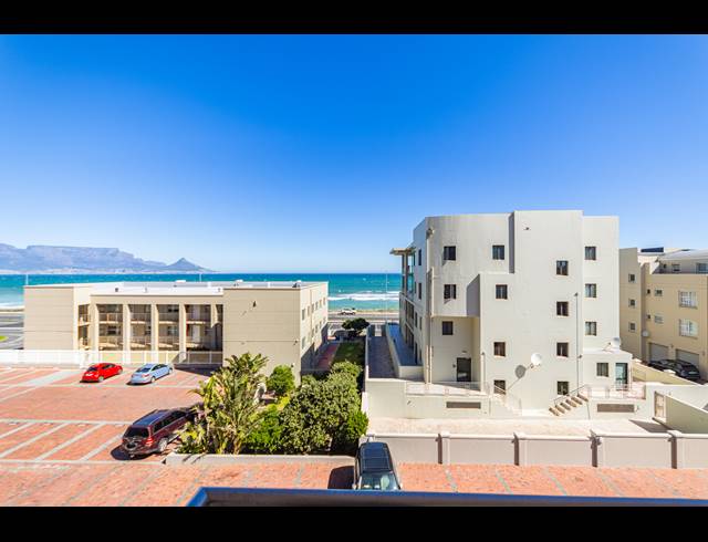 3 BEDROOM APARTMENT FOR SALE IN BEACHFRONT